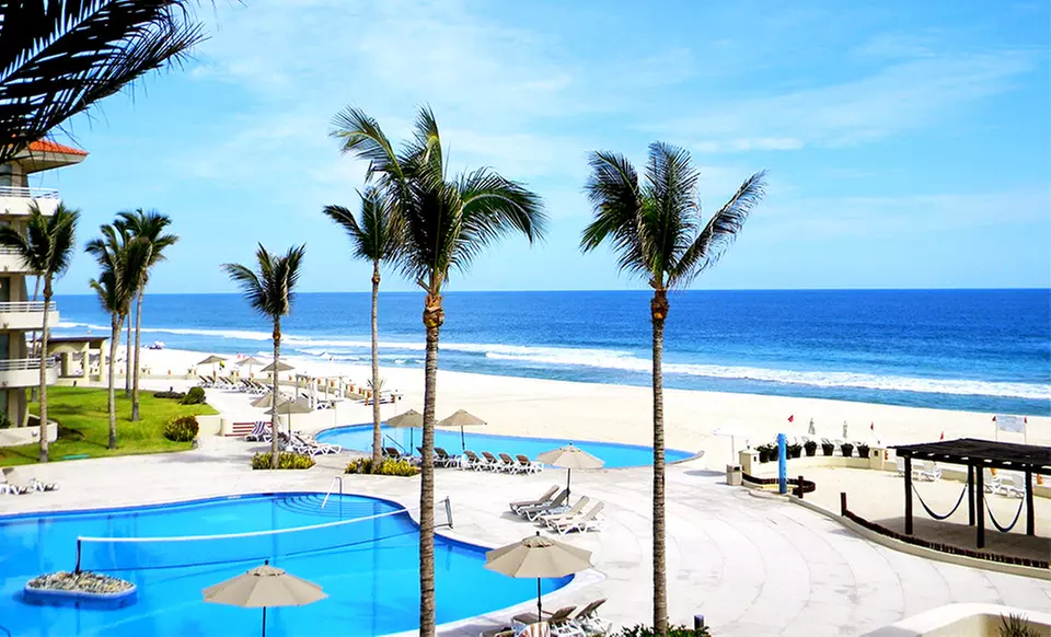 ✈ 4-Night All-Inclusive Barceló Gran Faro Los Cabos. Price is per Person, Based on Two Guests per Room. - Primary Image