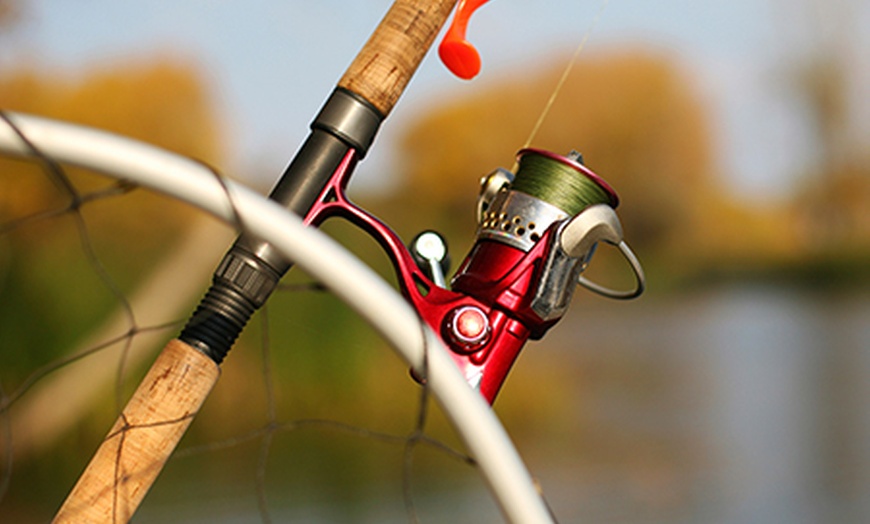 Image 1: Fishing Day With Breakfast