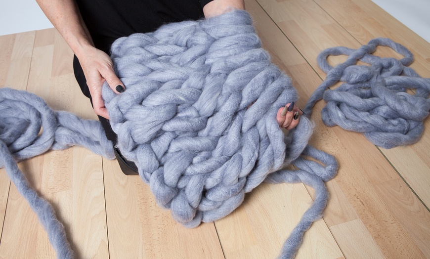 Image 3: Giant Arm Knitting Yarn Ball