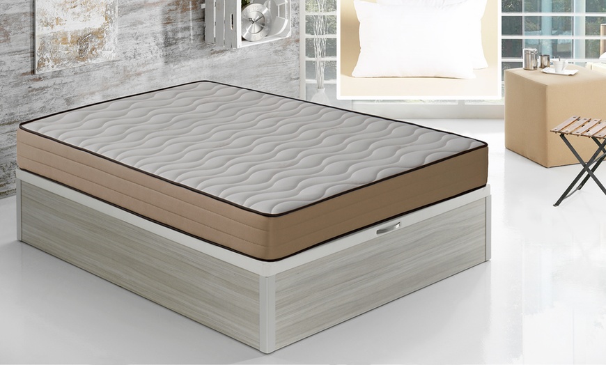 Image 2: Matelas Kalinka en bambou et deux oreillers 60 x 40 de Dreamy