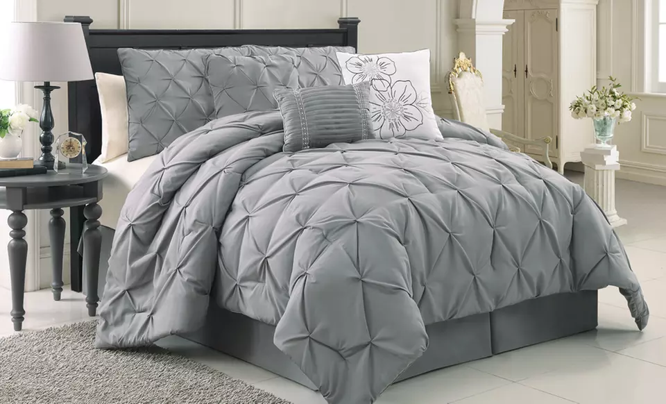 Chic Emma 6- or 7-Piece Luxury Comforter Sets (Up to 77% Off). Multiple Colors Available. Free Shipping and Returns. - Second Medium