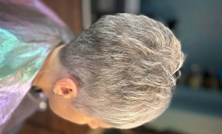 Image 3: Revamp Your Look with a Cut & Blowdry Treatment