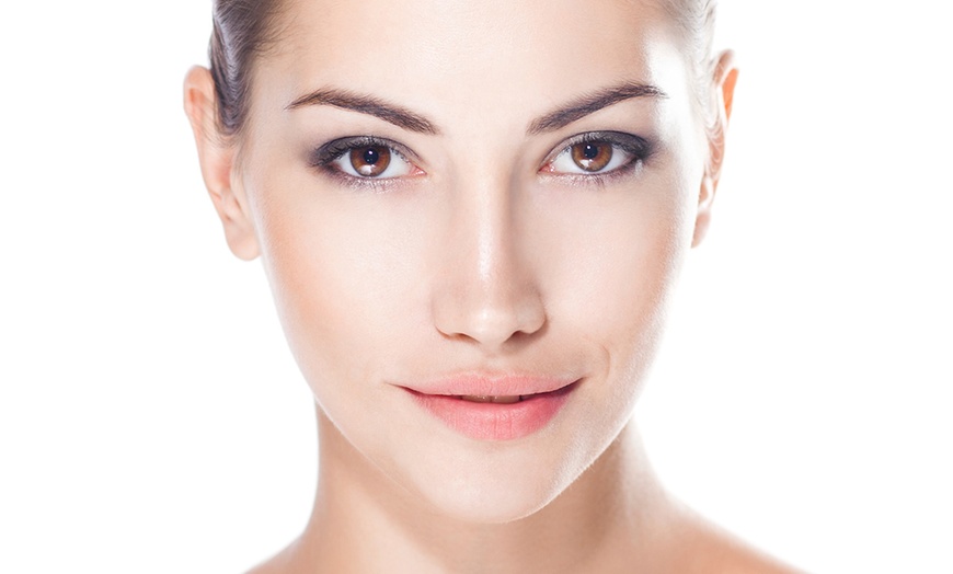 Image 1: Limpieza facial, peeling y mascarilla