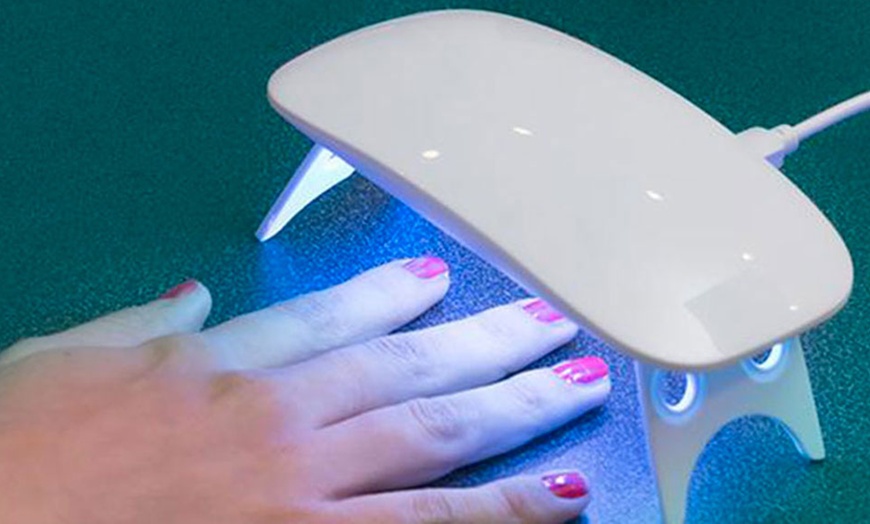 Image 2: Minilampe LED UV pour ongles