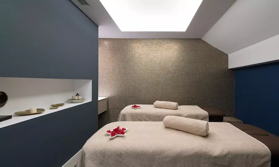 Tu momento de relax: acceso spa y masaje en hotel Catalonia Ramblas 4*
