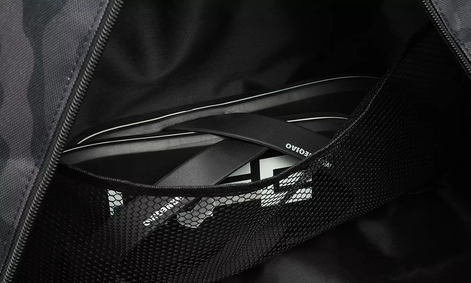 Multi-Purpose Shoulder Bag with Detachable Strap; 20L Capacity