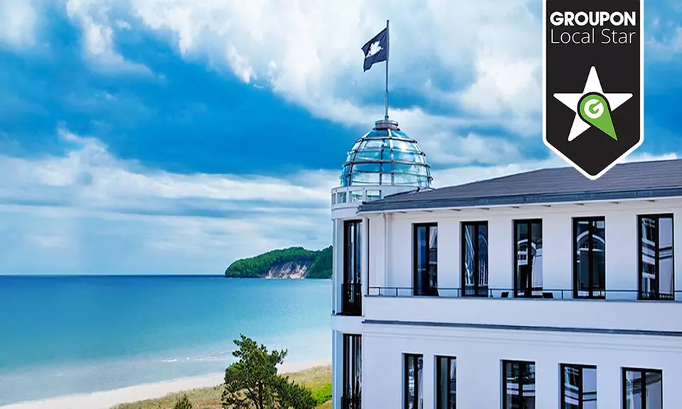 Rügen: 3-4 Tage für Zwei inkl. Frühstück, Wellness-Gutschein und Pralinen im 5* Design Hotel Cerês am Meer - Primary Image