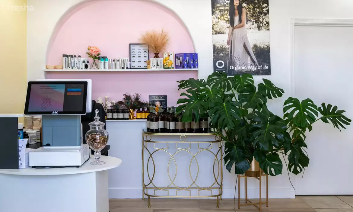 Treat your scalp to Classic, Deep Therapy, Get Away, or Signature Treatments at Jen Head Spa(Up To 30% Off) - Second Medium