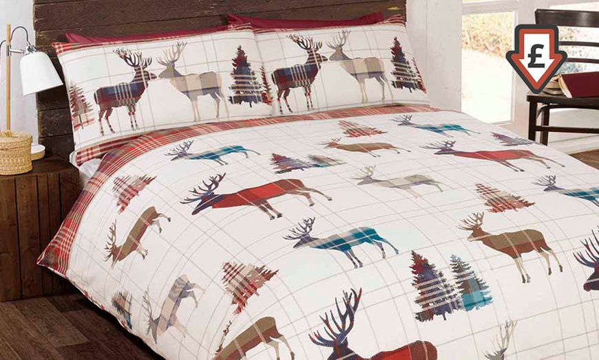 Image 1: Woodland Stag Duvet Set