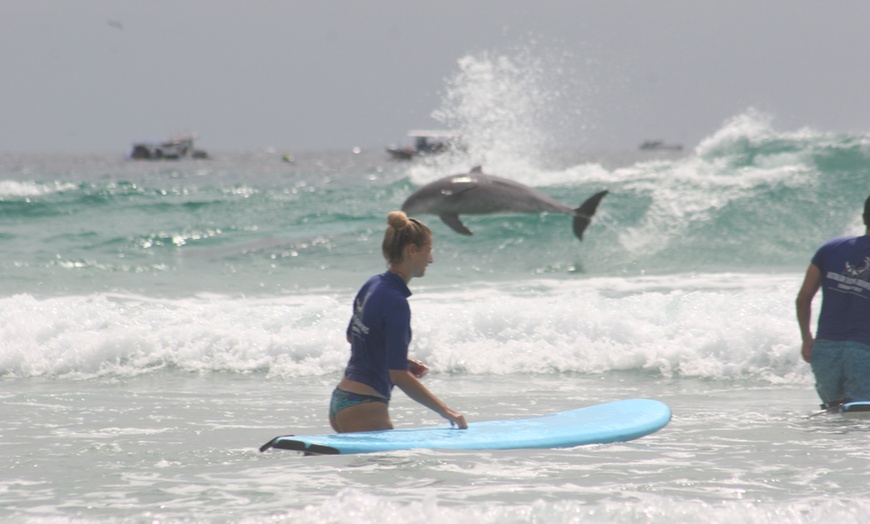 Image 7: 2.5-Hour Aussie Surf Lesson Package