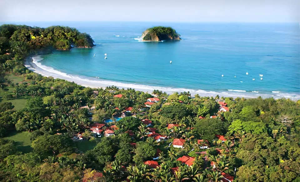 Three-, Four-, or Five-Night Stay with Cocktails and Daily Breakfast at Villas Playa Samara in Costa Rica - Primary Image