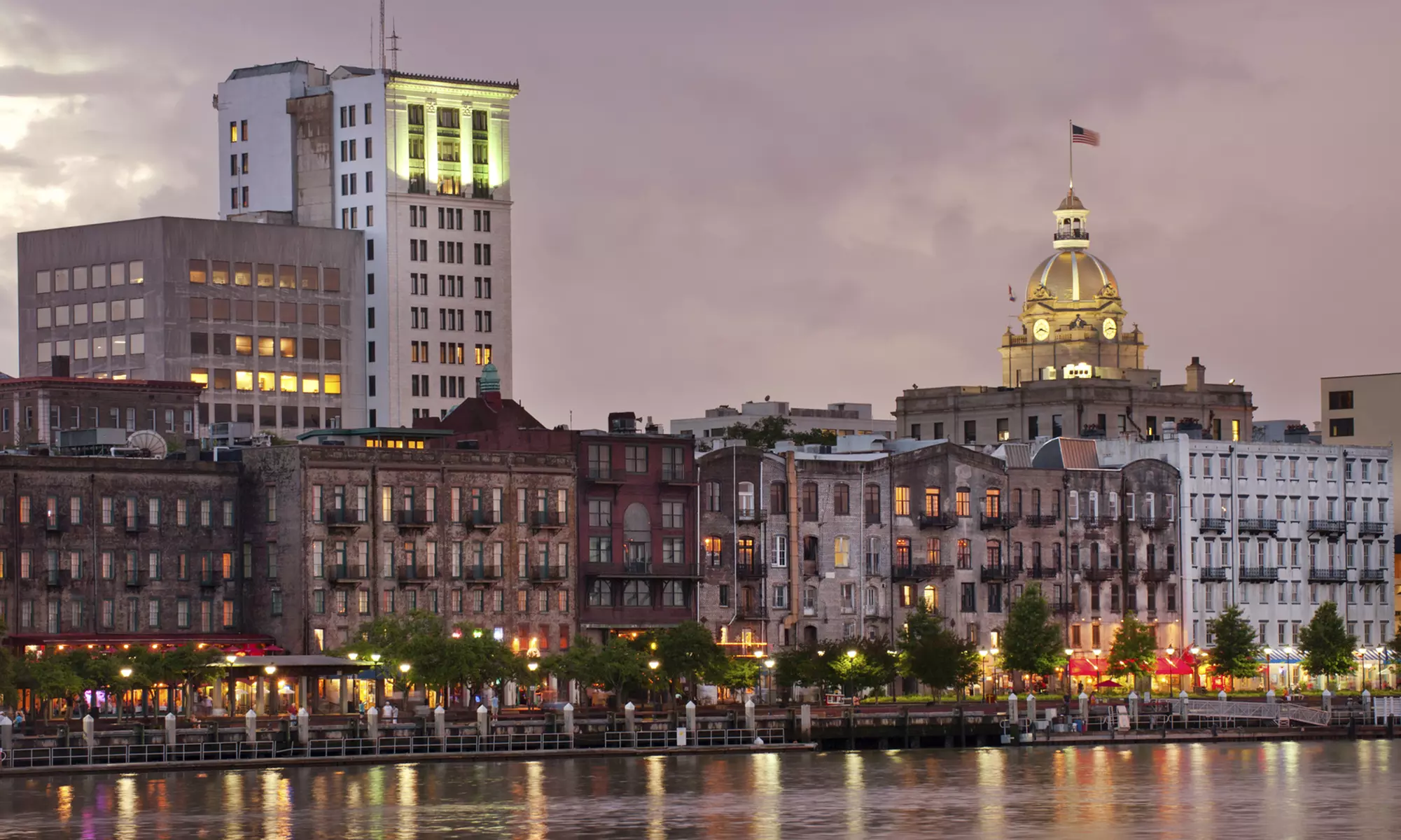 Stay at San's Boutique Hotel and Suites in Savannah, GA. Dates into November. - Primary Image