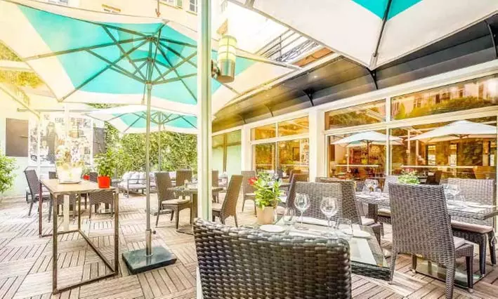 Escapade détente à Cannes avec soin du visage "Sérénité" et hammam