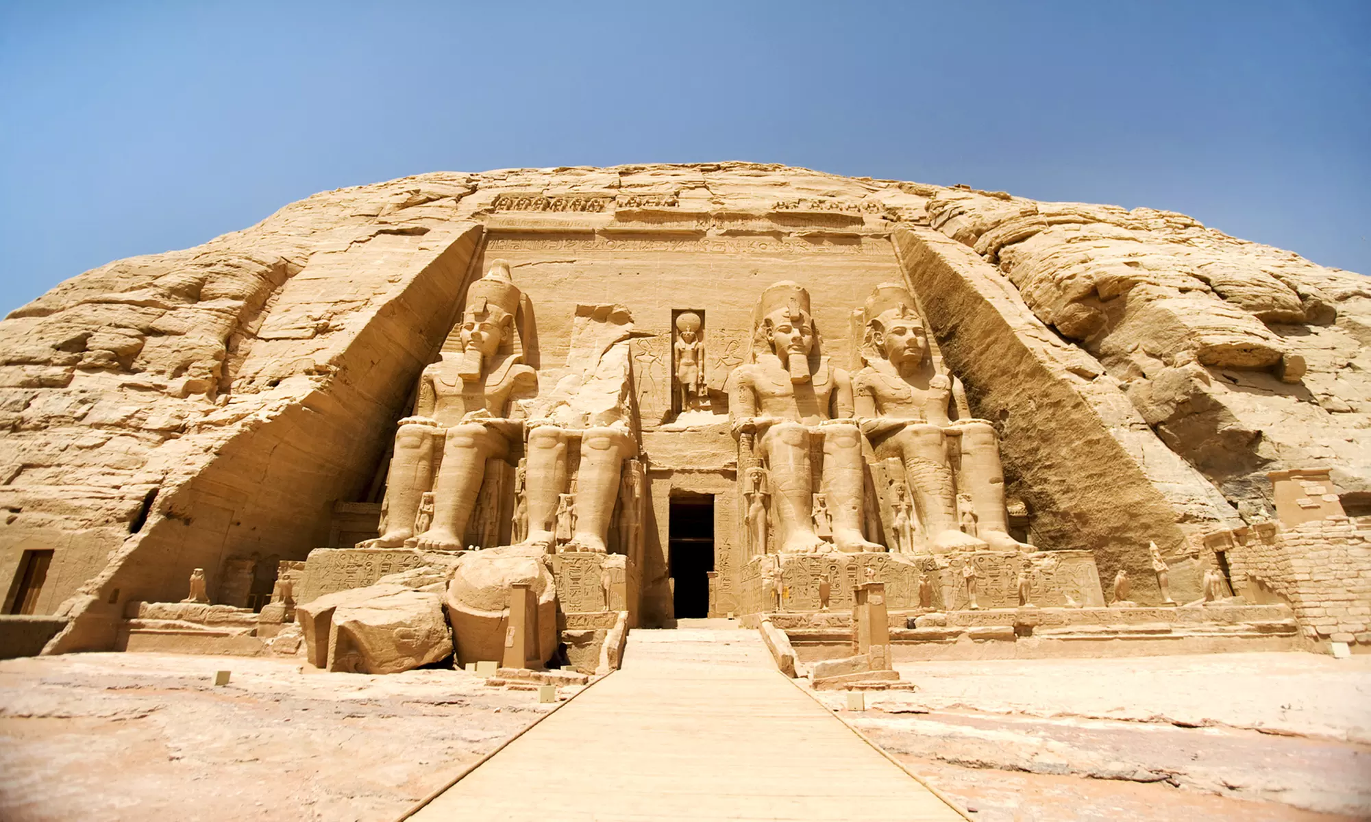 ✈8- or 9-Day Egypt Tour with Hotels and Air from Encounters Travel