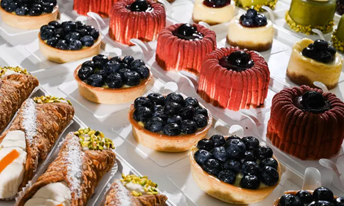 Enjoy Afternoon Tea for 2 w/ Bubbly