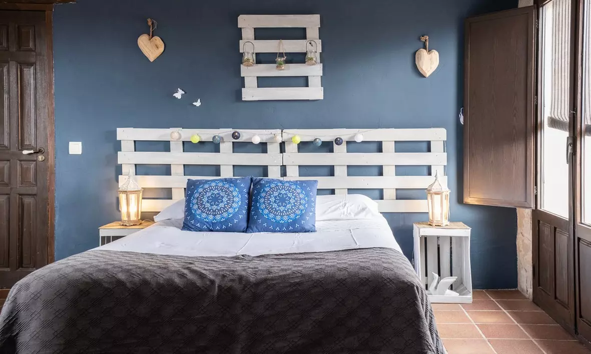 Relax en Guadalajara: Noche de Hotel Rural con Acceso a Spa en Hita