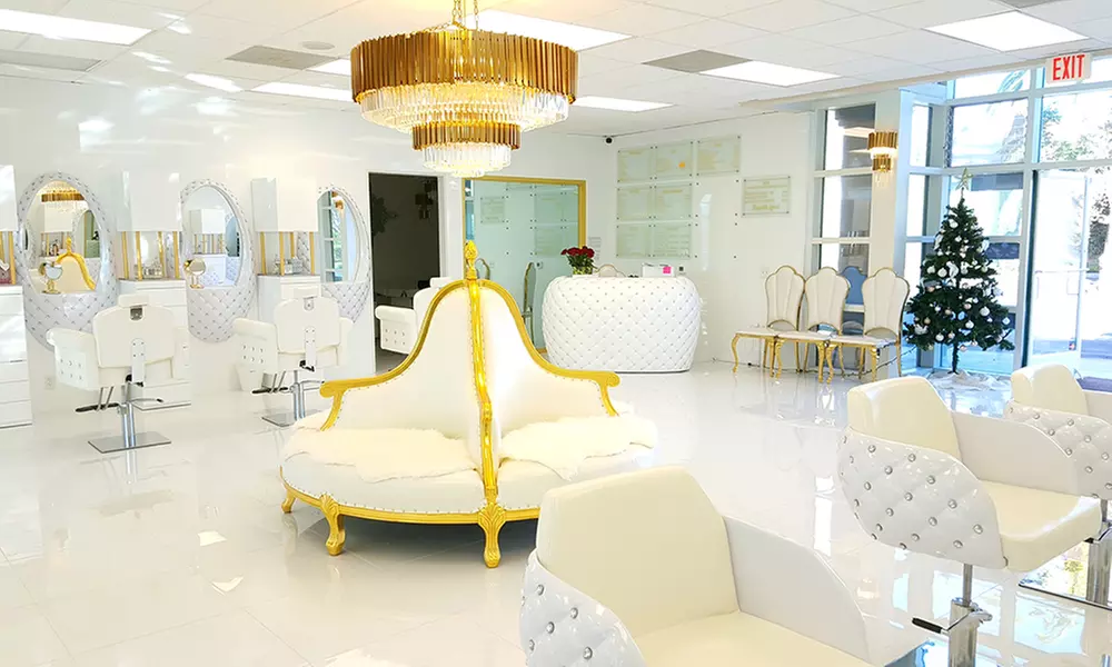 Eyebrow threading sessions to elevate your natural beauty