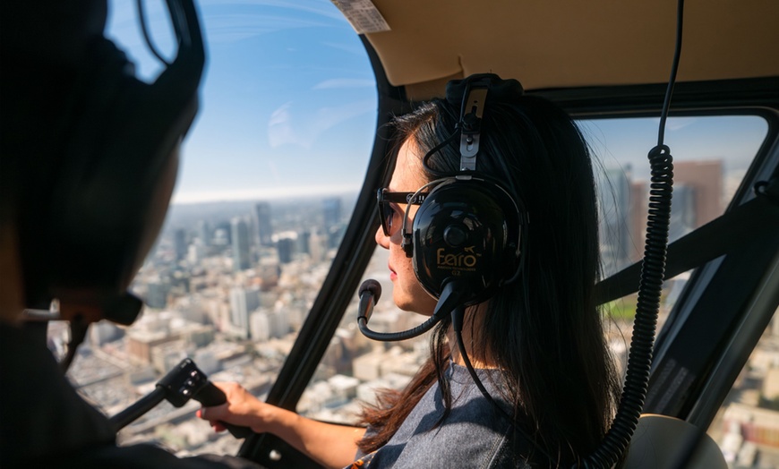 Image 4: Pilot Experience in an R22 or R44 Helicopter