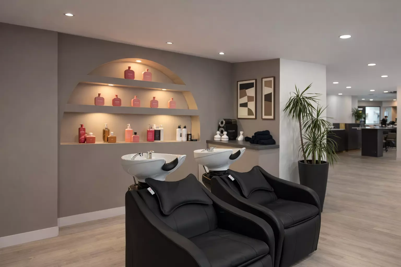 Cheveux brillants et sublimés : head spa et soin profond à la kératine