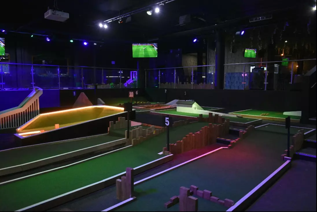 Golf - Mini Golf (Activity / Experience) at Kings18
