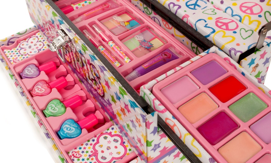 Image 5: Pop Girls Cosmetics Vanity Case