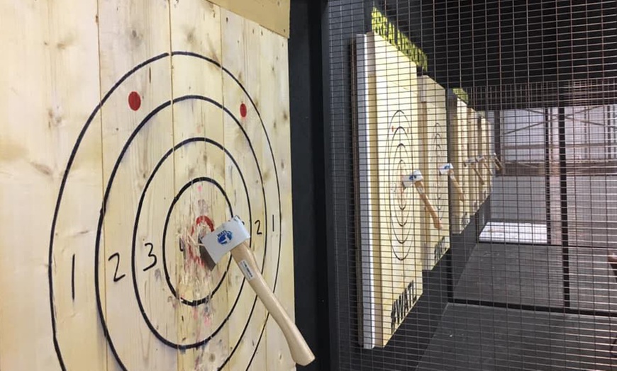 Image 4: Axe Throwing For Up to Four Persons at Real Axe Urban Throwing Bar