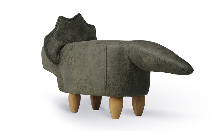 Image 4: Pouf forme animal en bois