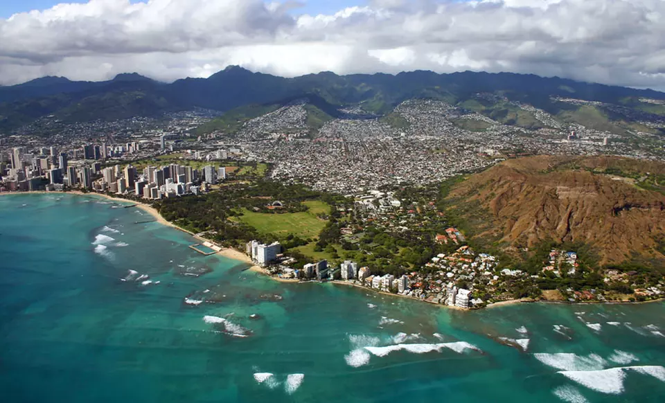 Stay with Daily Breakfast at Pacific Beach Hotel in Honolulu - Primary Image