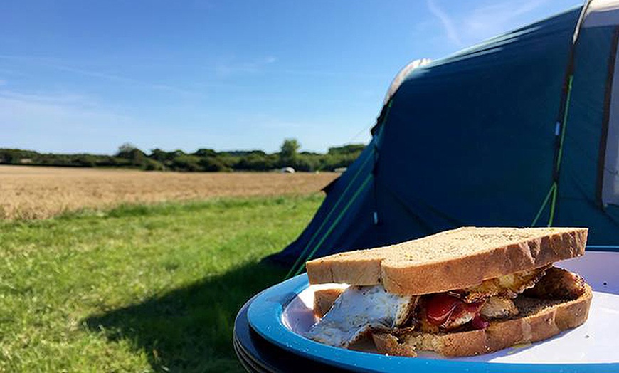 Image 2: New Forest: 2-Night Camp Stay