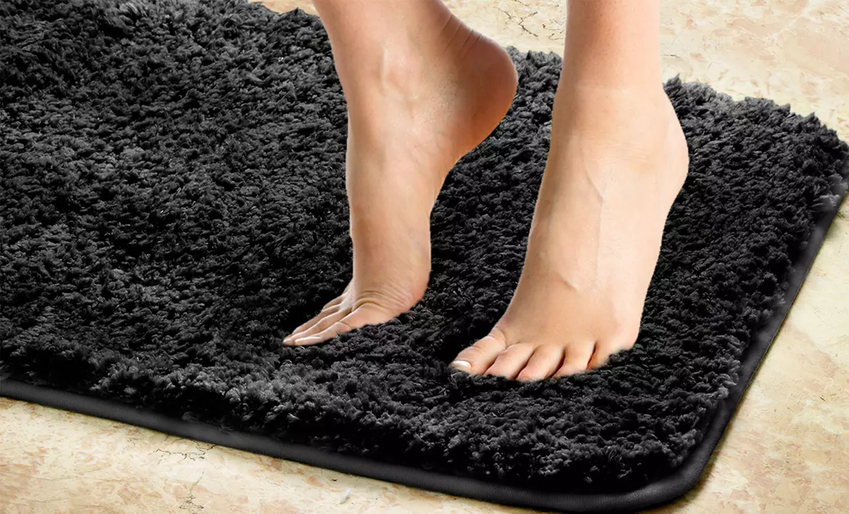 Essence Heavy-Density 17"x24" Microfiber Bath Rug with Non-Skid Backing - Second Medium