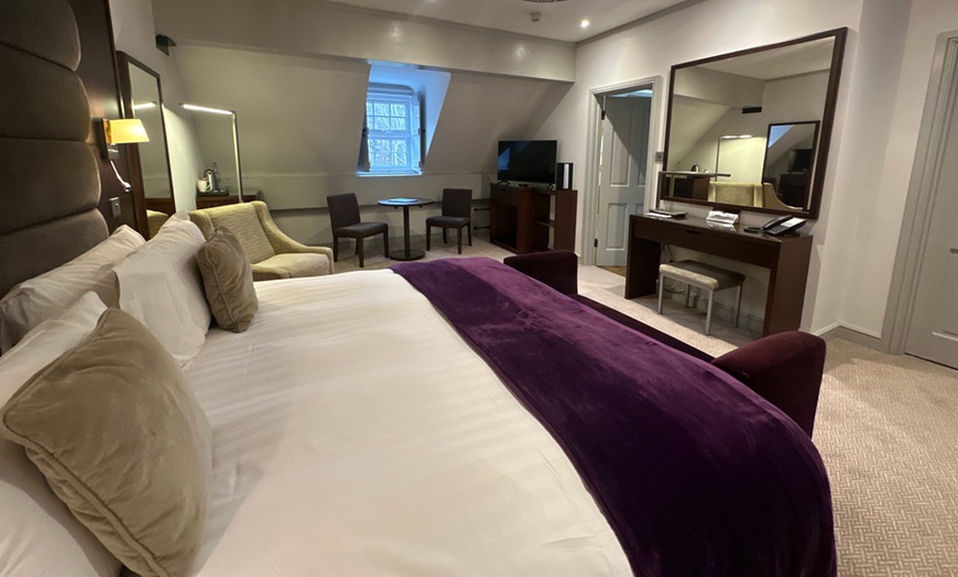 Image 12: Cheshire: 4* Deluxe Double Room Stay with Full English Breakfast
