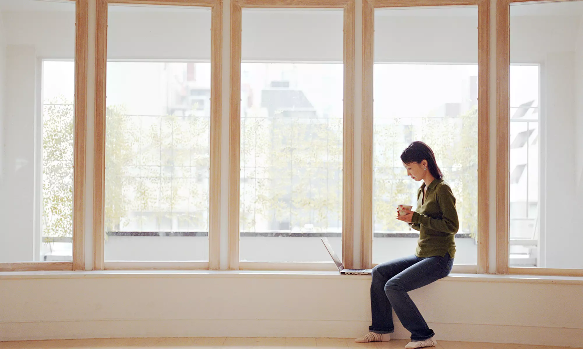 Interior and Exterior Cleaning of 10 or 20 Windows from One Touch Cleaning (Up to 74% Off) - Primary Image