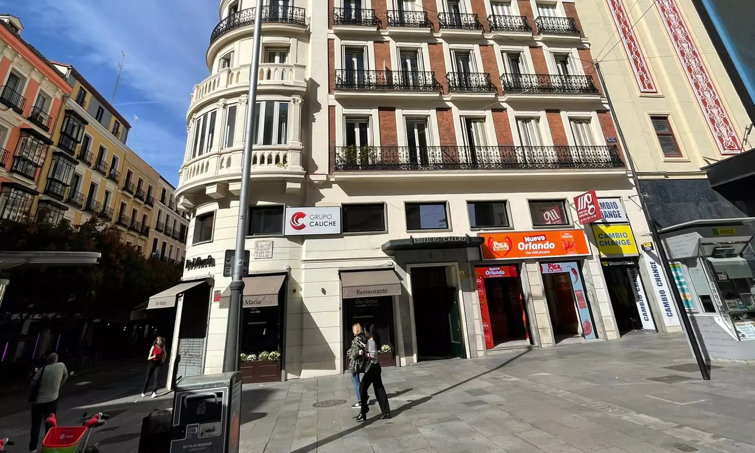 ¡Figura definida! 3 o 6 sesiones de 1 hora de vacumterapia, maderoterapia y radiofrecuencia; ahorra hasta un 89% - Second Medium