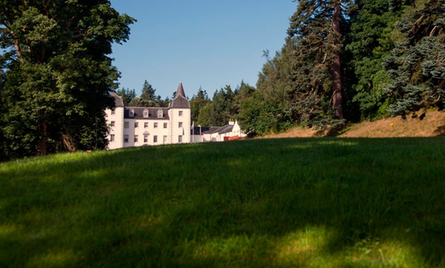 Image 3: Scottish Borders Castle Stay