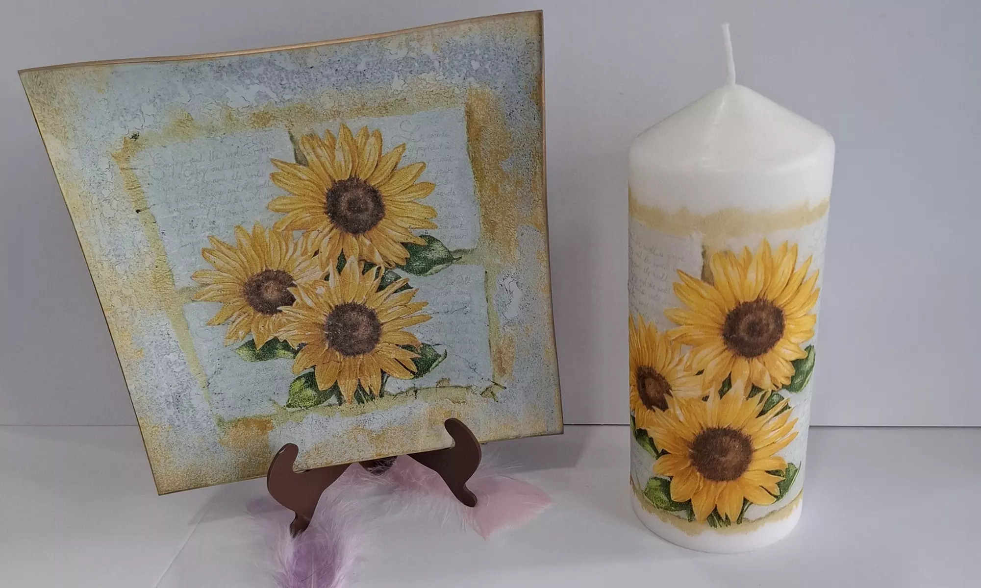 Taller de Decoupage con vino y aperitivo para 1 o 2 personas