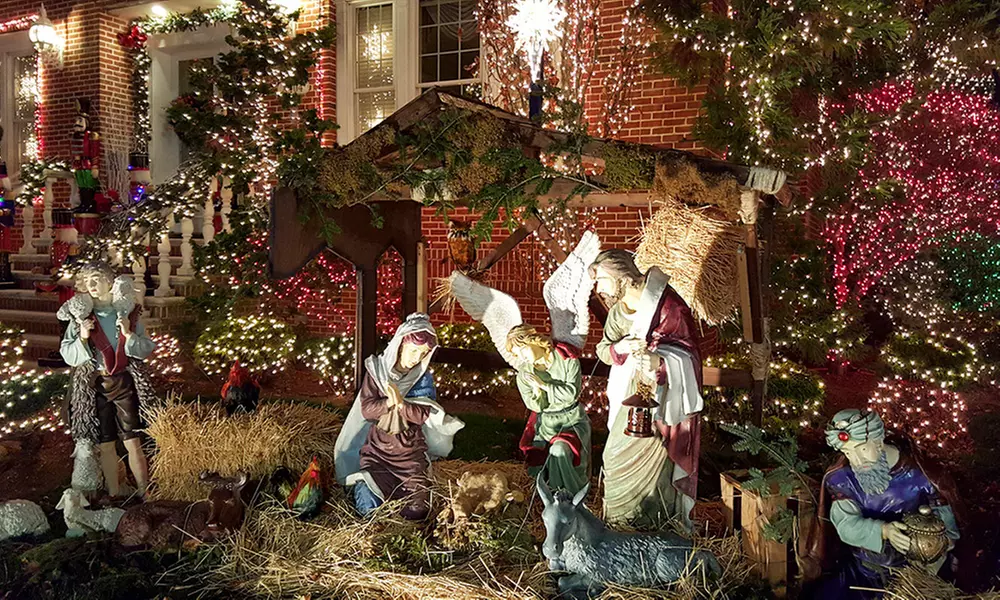 Up to 20% Off 4-Hour Dyker Heights Christmas Lights Bus Tour