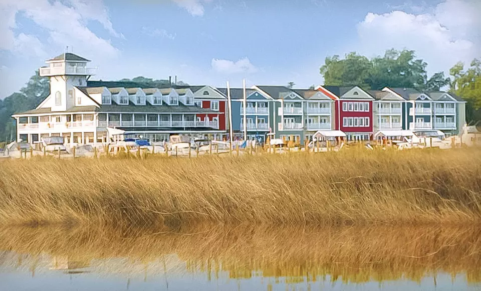 One- or Two-Night Stay with Champagne and Chocolate-Covered Strawberries at Smithfield Station in Smithfield, VA - Primary Image