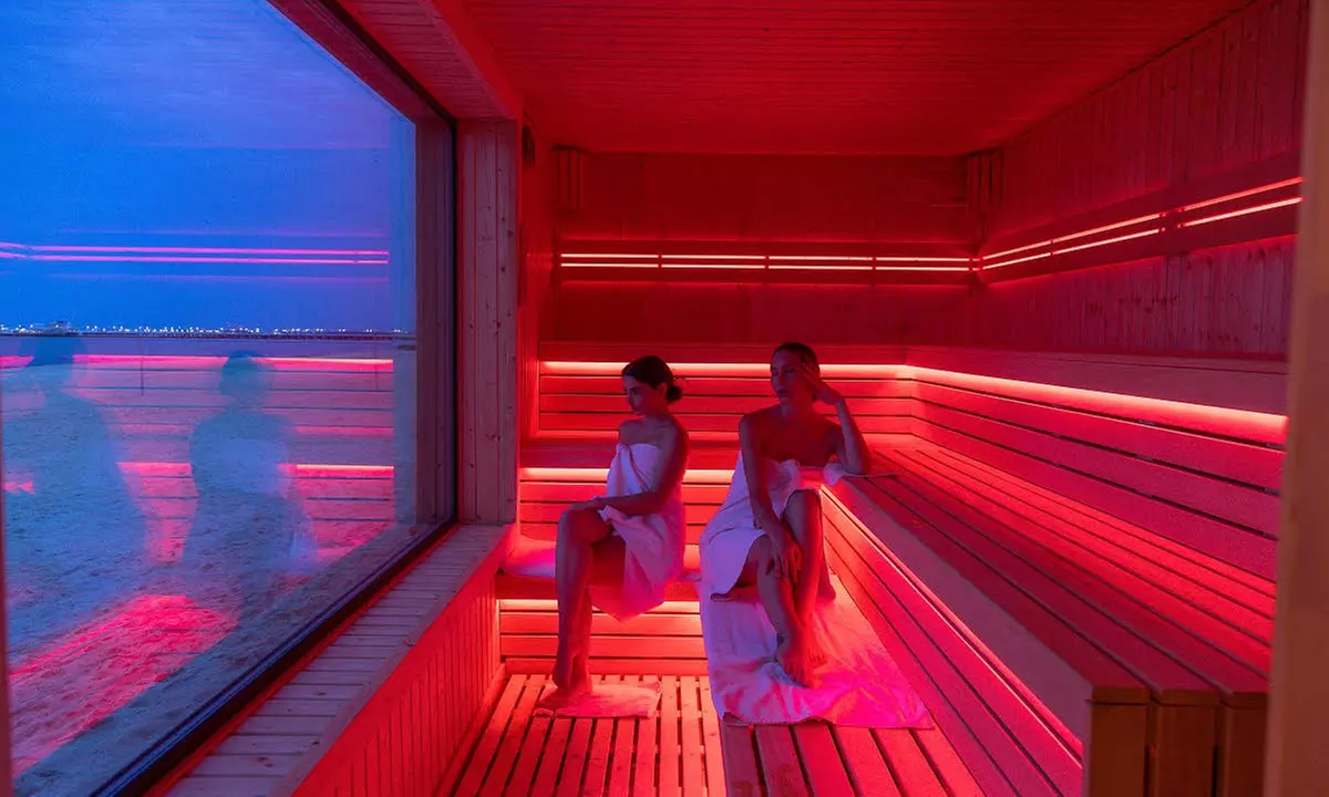 Wejście do sauny na plaży z pakietem saunowicza dla 1 osoby