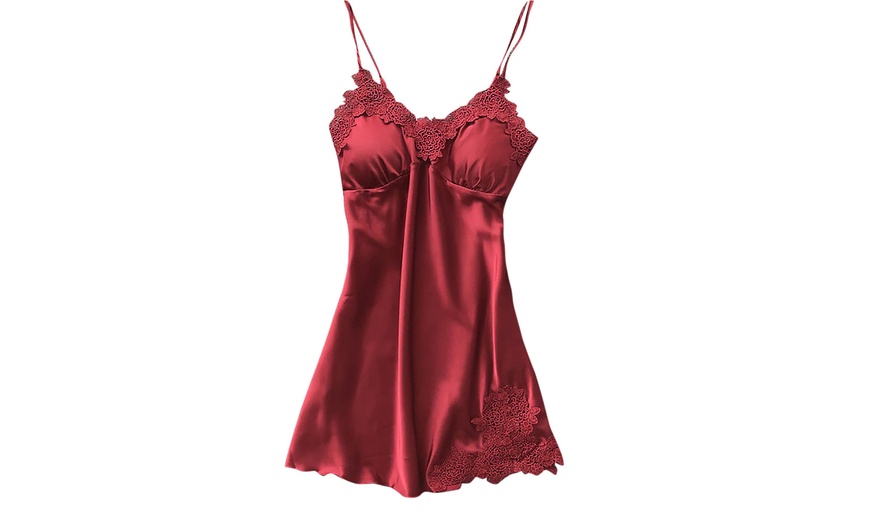 Image 7: Soft Lace Night Dress