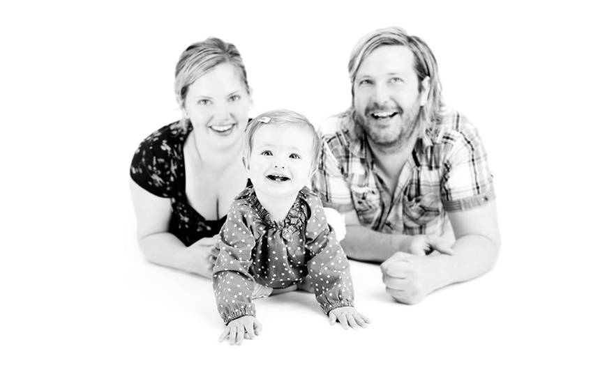 Image 1: Family Photoshoot 94% Off