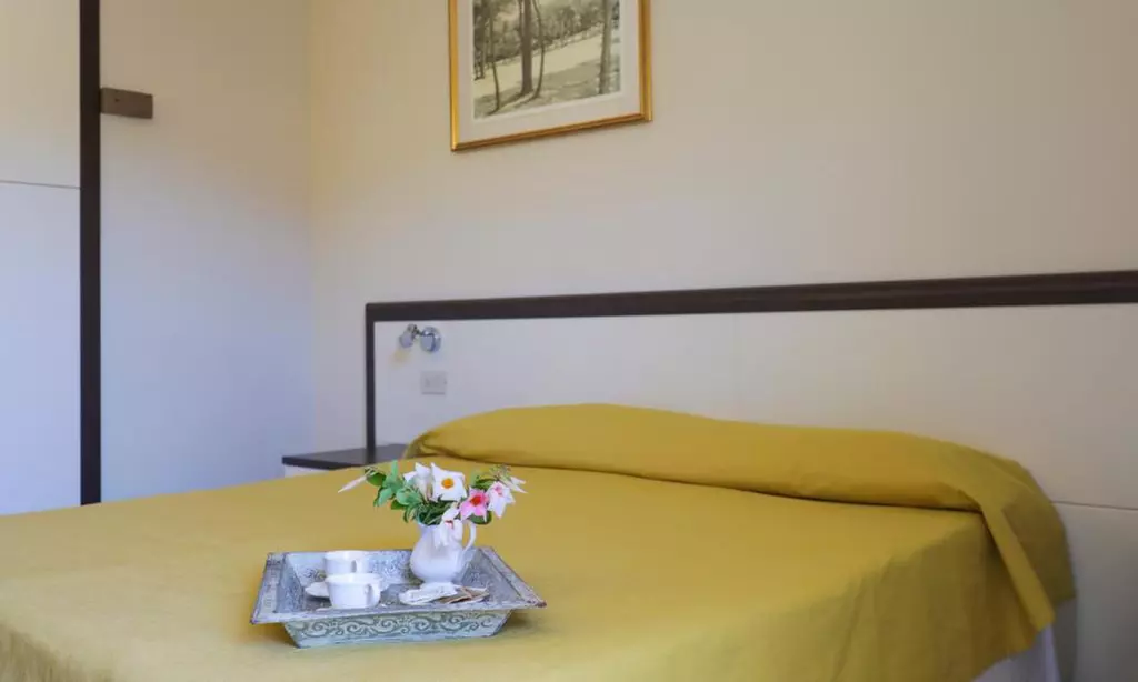 Isola d'Elba 4*: fino a 7 notti con mezza pensione e spiaggia