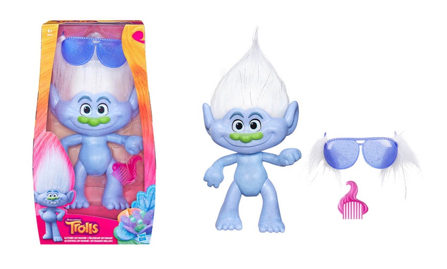 Image 6: DreamWorks Trolls Toys