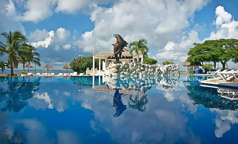 $797 for a Four-Night, All-Inclusive Stay for Two at Sunset Lagoon in Cancun (Up to $1,680 Value) - Primary Image