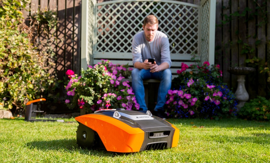 Image 4: Robotic City Mower