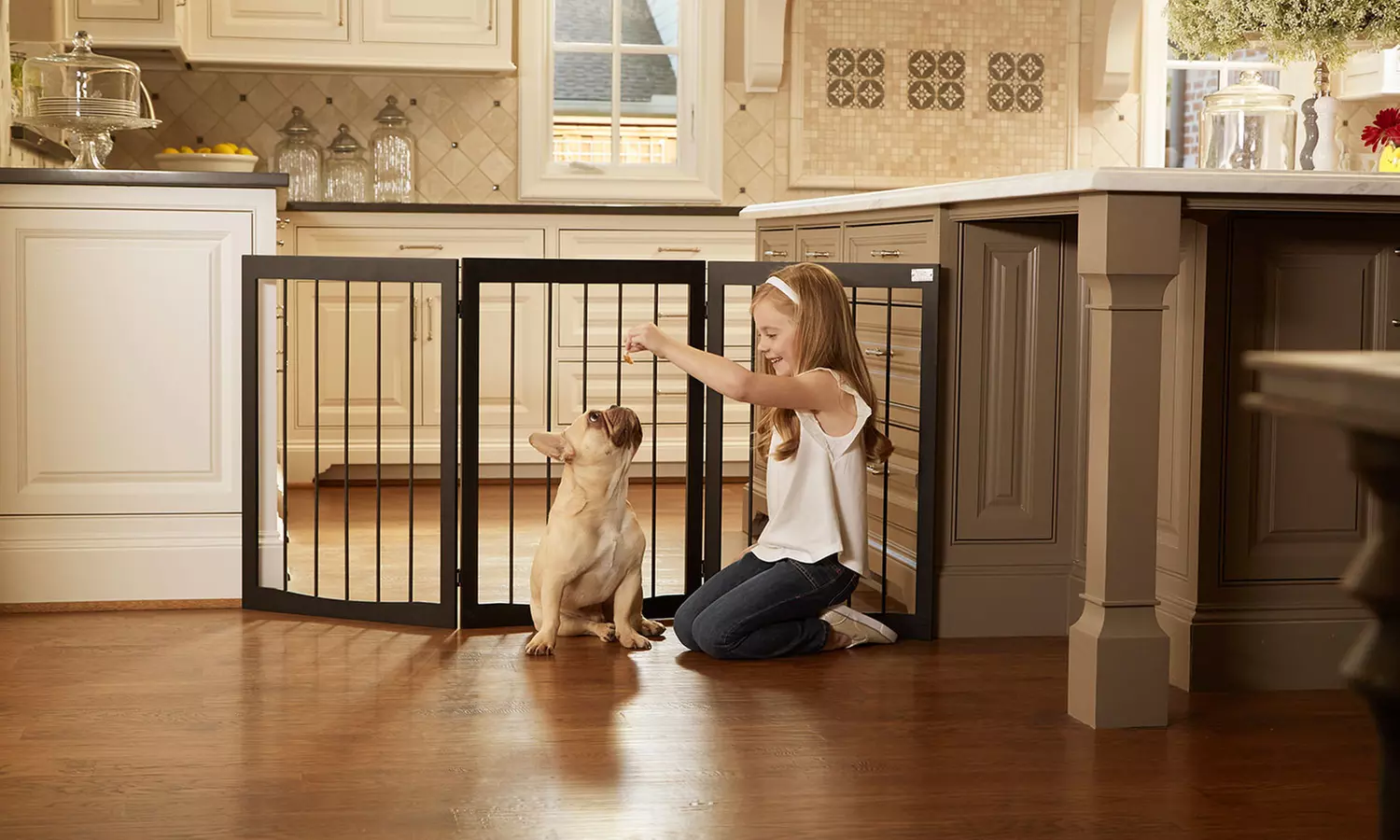 Animal Planet Wooden Pet Gate - Primary Image