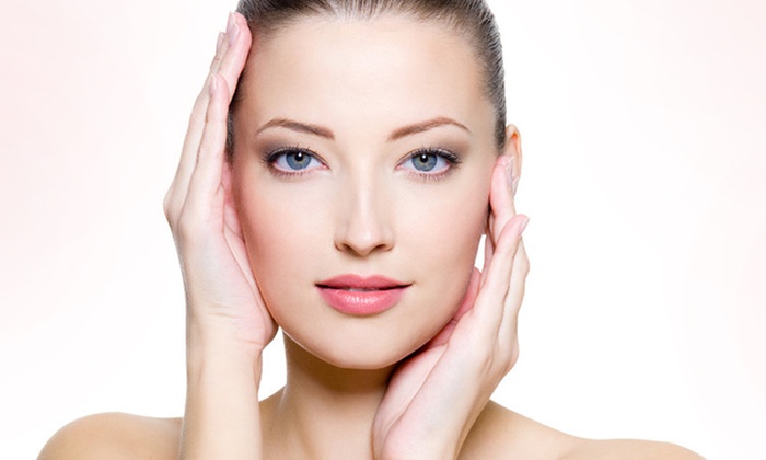 Achieve Clear Skin with IPL Acne Reduction Treatments