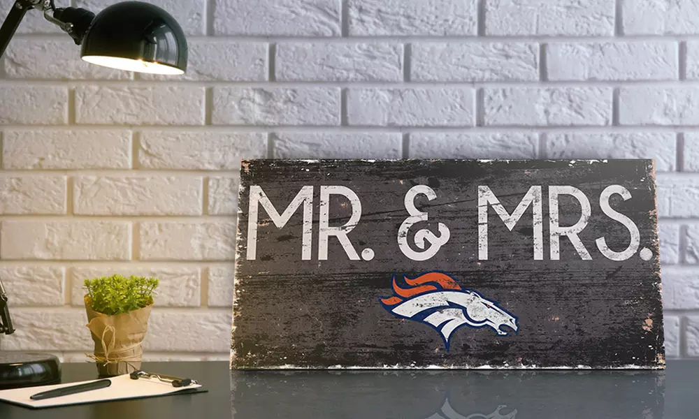 NFL Mr. & Mrs. Sign - Primary Image