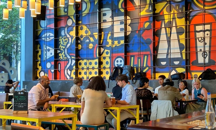 Image 7: Satisfy Your Cravings with Brunch + Cocktail For Two or Four People 