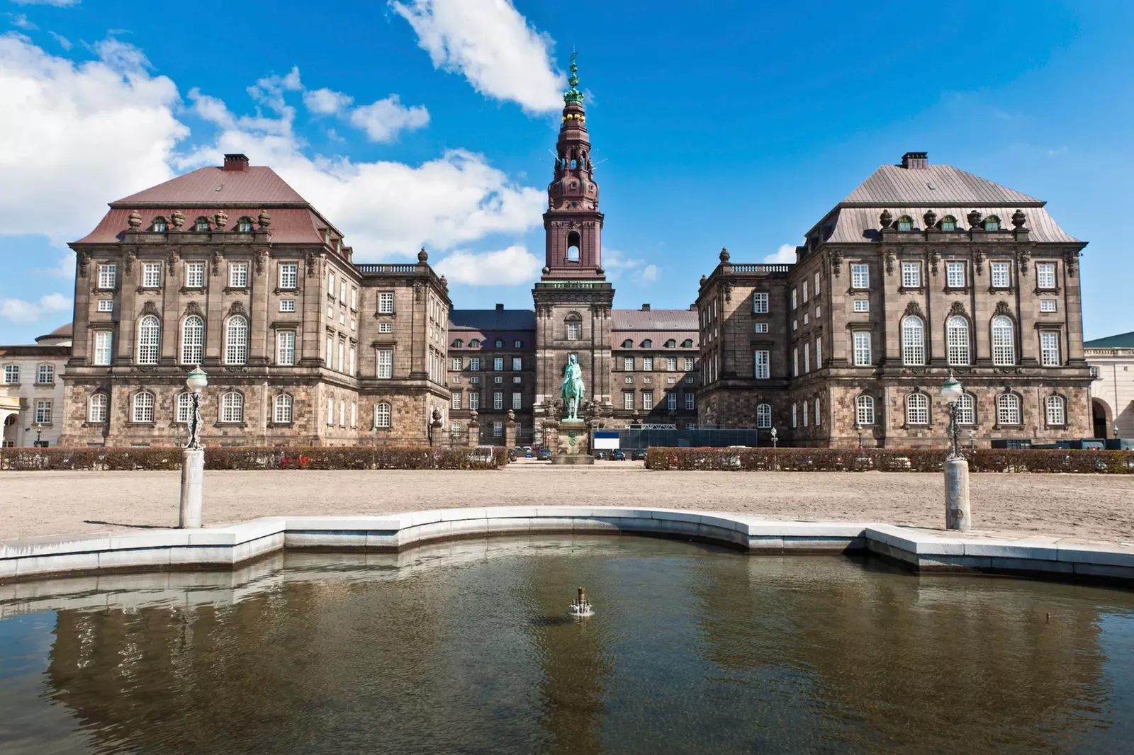 ✈ 4-Night Denmark: Copenhagen Getaway w/ Air from TripToGo