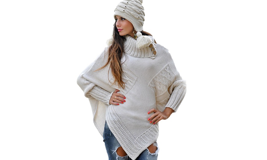 Image 2: Long-Sleeved Poncho